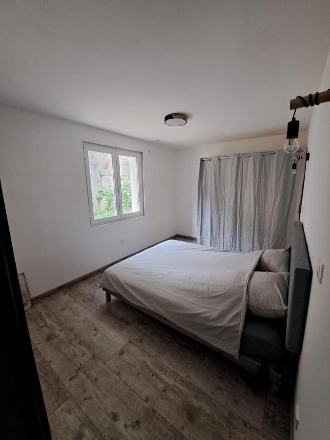Superbe Rez-De-Jardin Refait A Neuf. Apartment Breil-sur-Roya Exterior photo